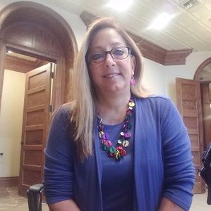 Meet your Posher, Janet